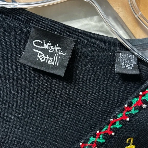 Vintage Christina Rotelli Festive holiday Cardigan with Embroidered Reindeer - Picture 5 of 10